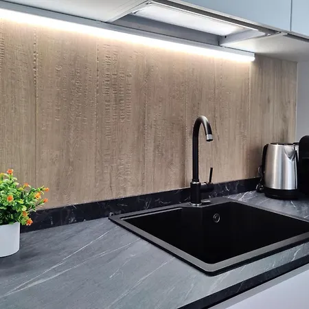 Longuelo Living One - Business Elegance & Hospital Apartment Bergamo
